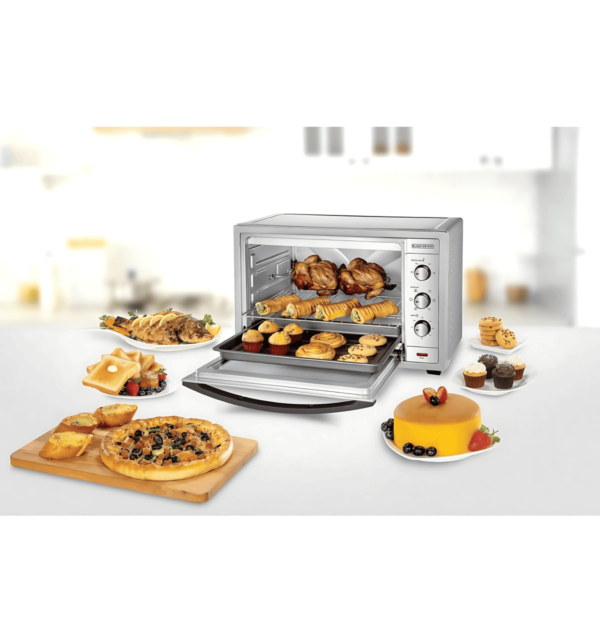 "Black & Decker TRO62RDG-B5 Electric Oven – 62L, 2200W, convection fan, rotisserie function, silver finish, perfect for baking, broiling, and toasting."